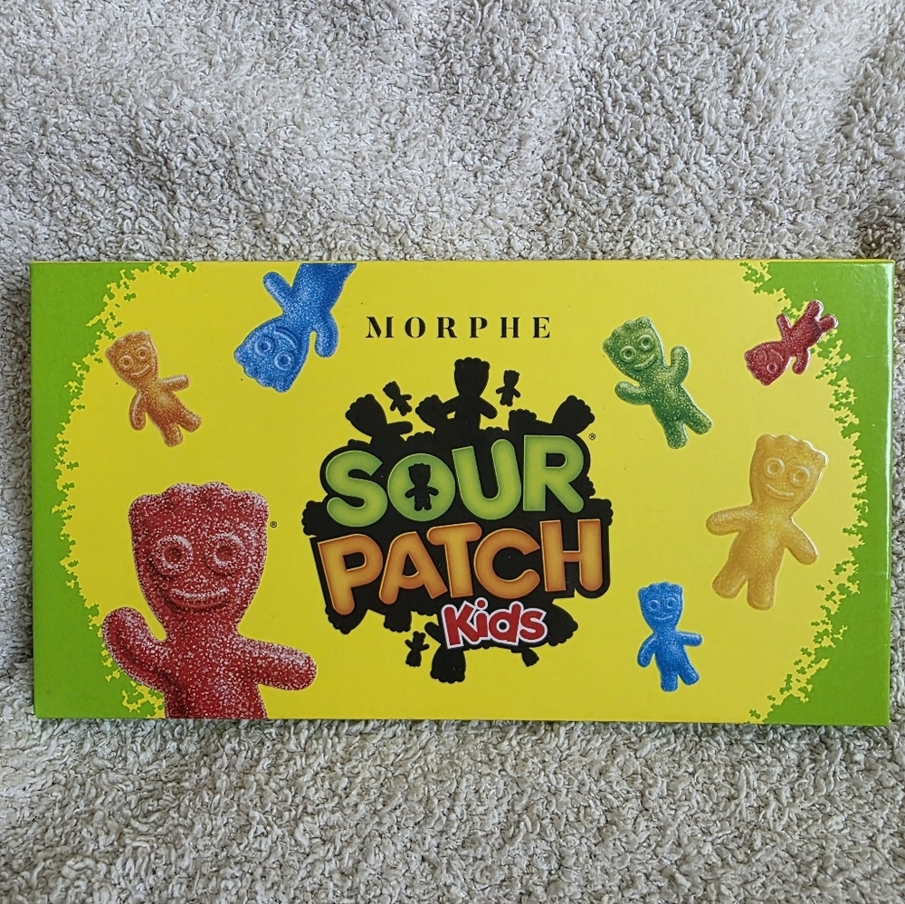 MORPHE x SOUR PATCH KIDS 
Sour Then Sweet Artistry Eyeshadow Palette - Picture 2 of 10